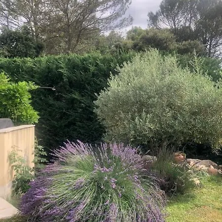 Pensionat Du Soleil En Provence Sur Le Domaine Du Golf De Pont Royal Mallemort
